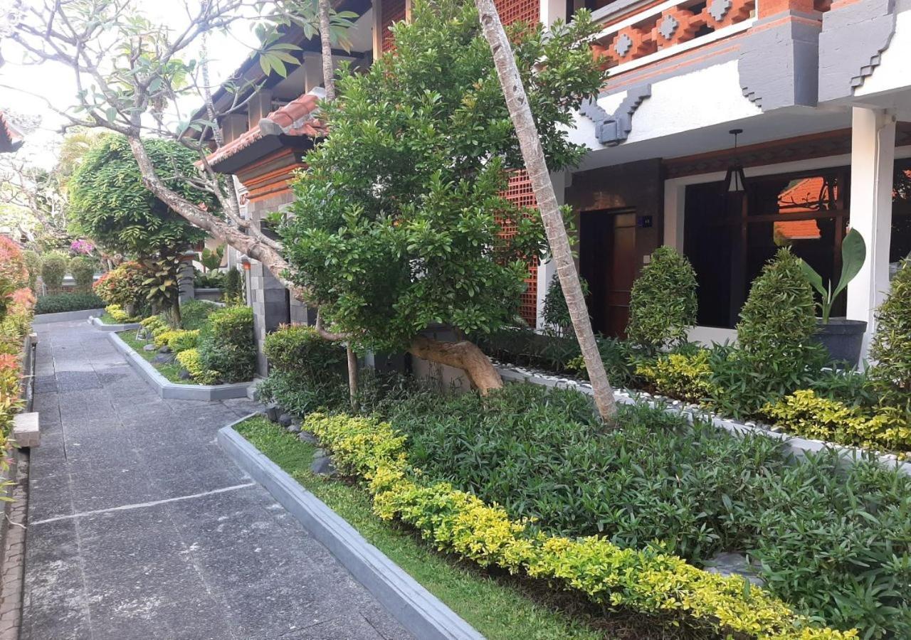 Dewa Bharata Bungalows Legian Luaran gambar